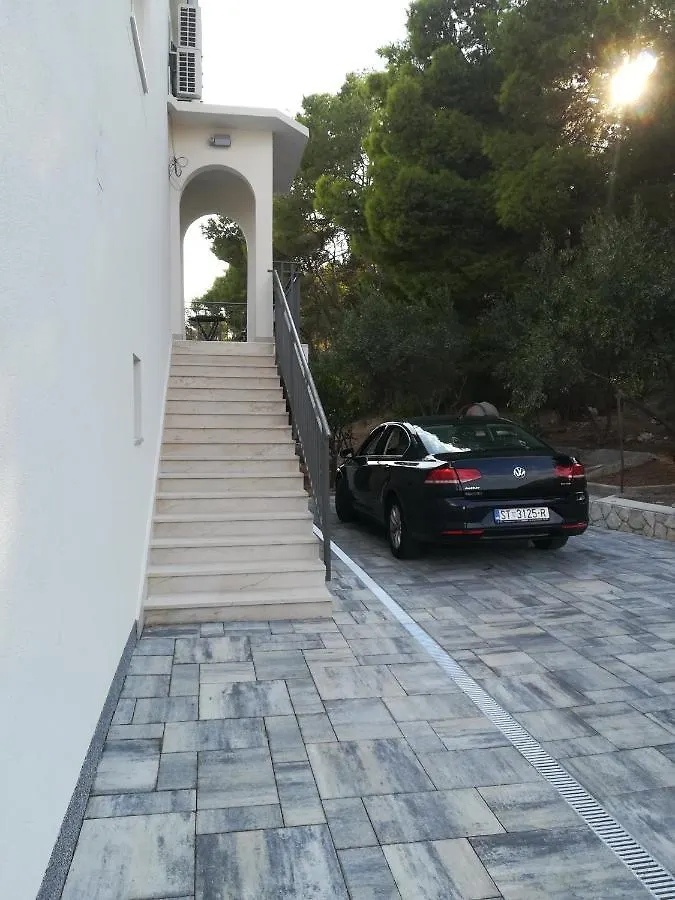 Domenico - 50 M From The Sea Apartment Seget Donji 0*,  Croatia