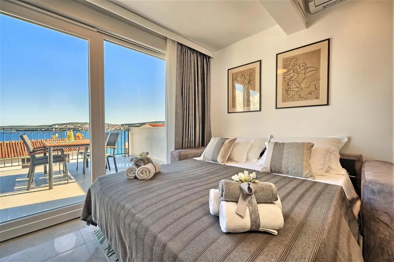 Domenico - 50 M From The Sea Apartment Seget Donji Croatia