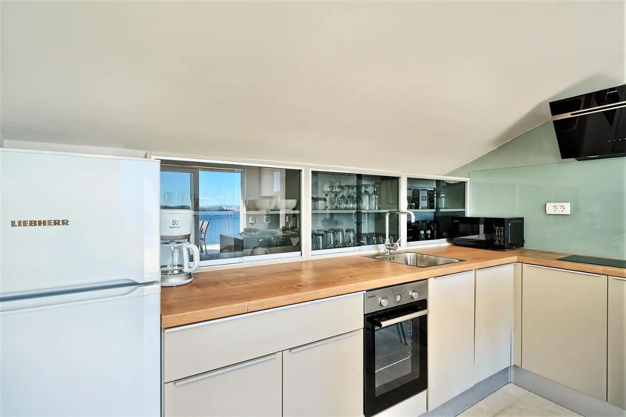 Domenico - 50 M From The Sea Apartment Seget Donji Croatia